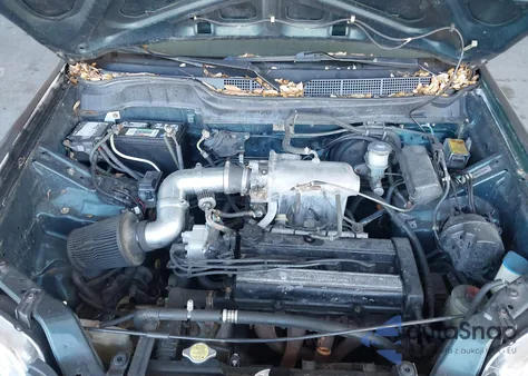 1997 Honda Cr-V z USA, uszkodzony, nr VIN JHLRD1852VC808750